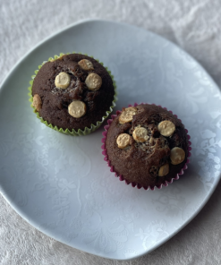 White Chocolate Chip Buns